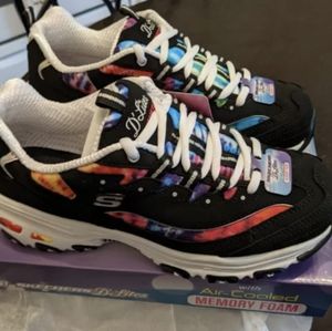 Skechers D'lites Summer Fiesta size 8